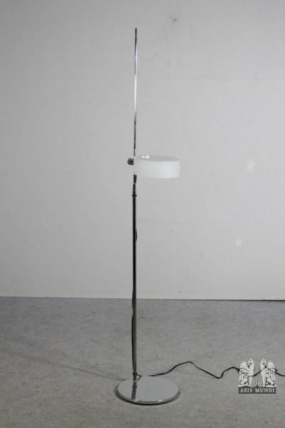 Stehlampe