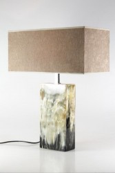 Tischlampe