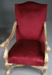 Sessel / Thron