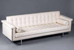 Sofa im Stil Florence Knoll