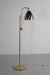 Stehlampe