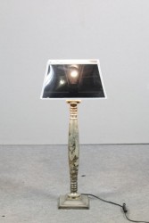Tischlampe