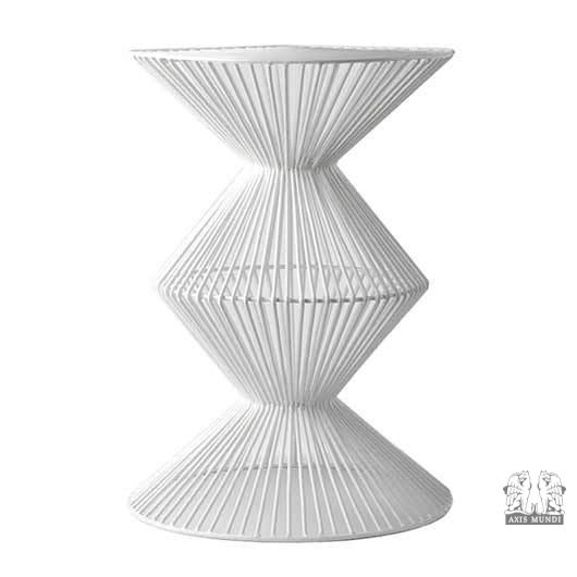 Zig Zag Wire Stool