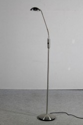 Stehlampe
