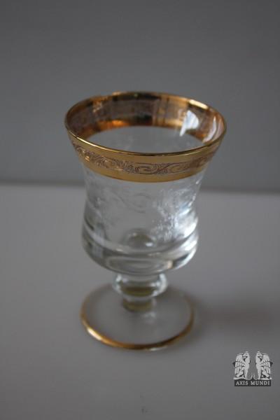 Glas