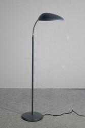 Stehlampe