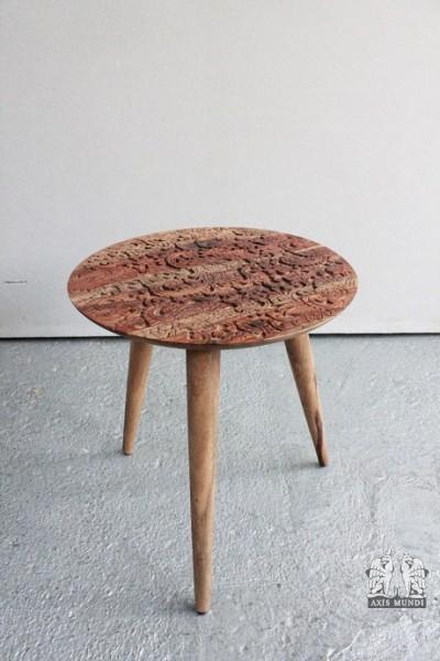 Beistelltisch Schnitzerei
