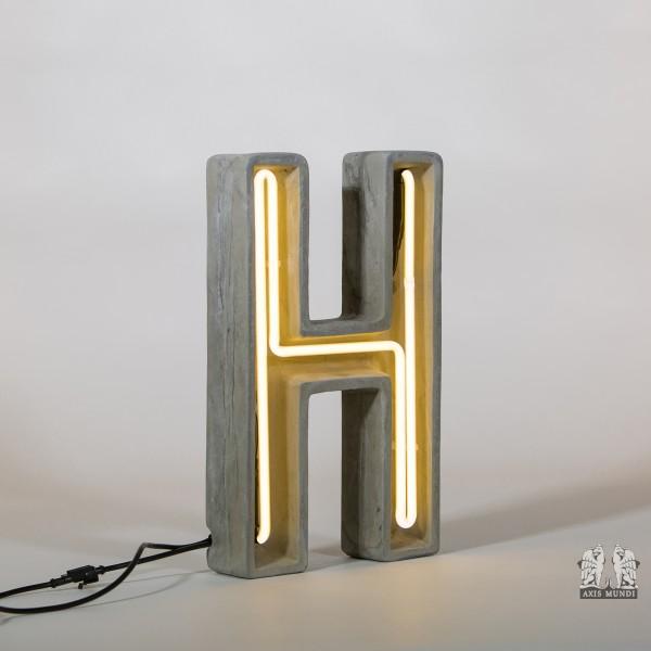 Neonbuchstabe H