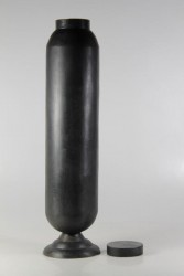 Vase mit Deckel