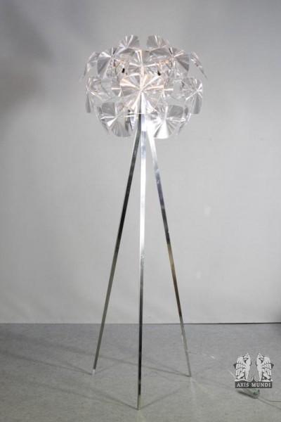 Stehlampe