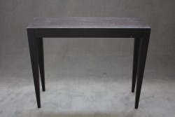 Konsole Schwarz
