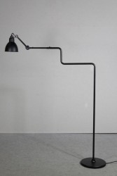 Stehlampe