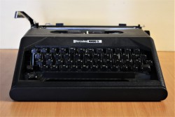 Schreibmaschine Hercules