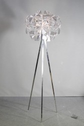 Stehlampe