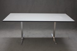 Bürotisch