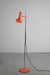 Stehlampe