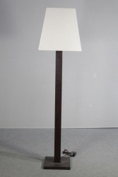 Stehlampe
