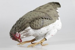 Figur "pickendes Huhn"