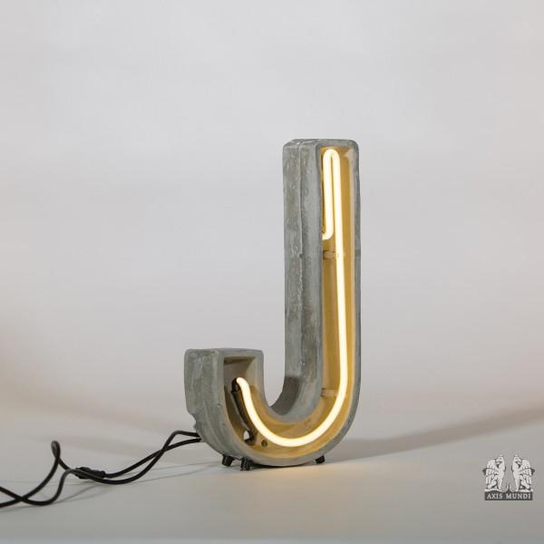 Neonbuchstabe J