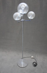 Stehlampe