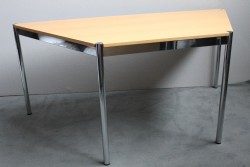 USM Haller Tisch Trapez