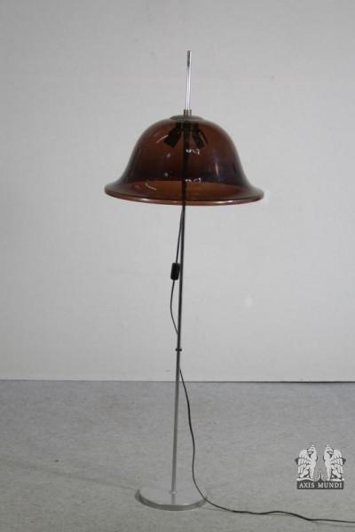 Stehlampe