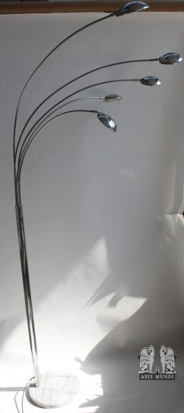 Stehlampe