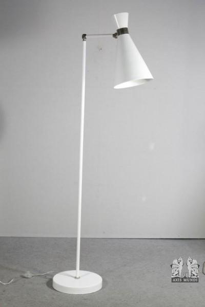 Stehlampe