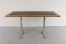 Bürotisch / Schreibtisch