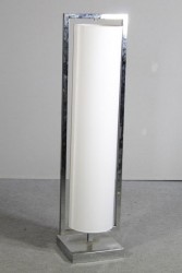 Stehlampe