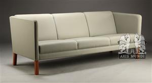 Sofa / Dreisitzer Modell 'EJ 260'